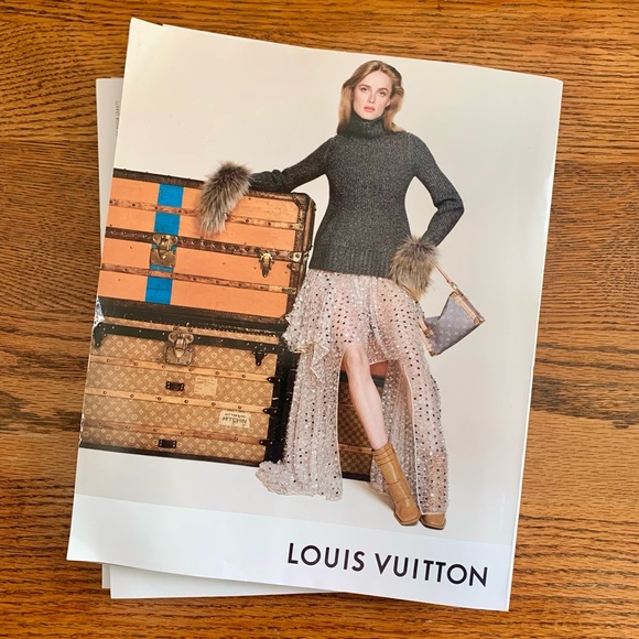 Elle—Fashion Magazines, September Issue (Set of 5, 2024) - Picture 8 of 9